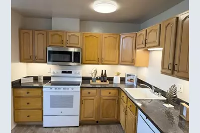 1170 Foster City Blvd 303, Foster City, CA 94404 - Photo 11