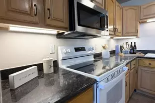 1170 Foster City Blvd 303, Foster City, CA 94404 - Photo 15
