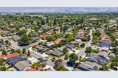 3385 Valley Square Ln, San Jose, CA 95117 - Photo 41