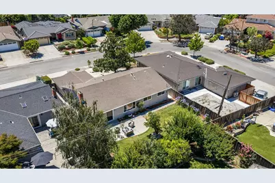 3385 Valley Square Ln, San Jose, CA 95117 - Photo 39