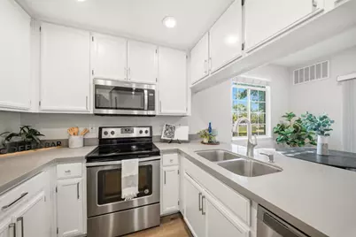 101 Sunnyhills Ct, Milpitas, CA 95035 - Photo 3