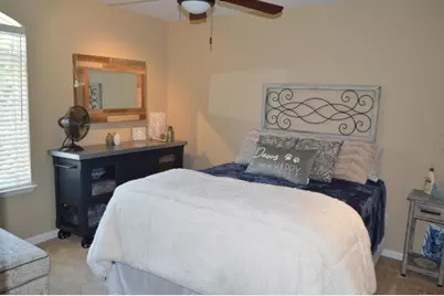 1121 Cypress St, Hollister, CA 95023 - Photo 29