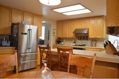 1121 Cypress St, Hollister, CA 95023 - Photo 17