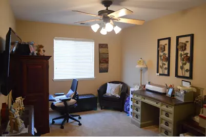 1121 Cypress St, Hollister, CA 95023 - Photo 23