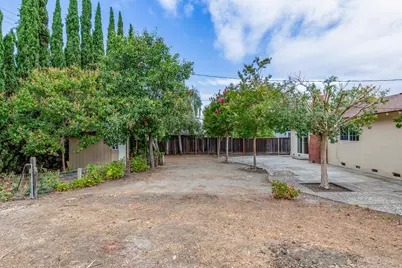 2242 Pyle Ct, Santa Clara, CA 95051 - Photo 25