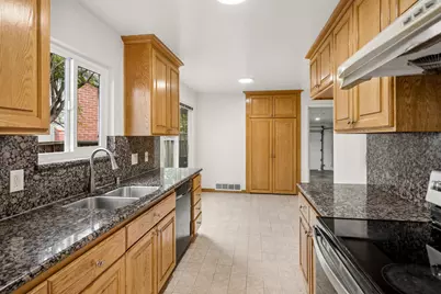 2242 Pyle Ct, Santa Clara, CA 95051 - Photo 7
