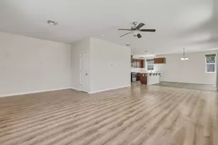 13673 Santa Lucia Dr, Gustine, CA 95322 - Photo 21