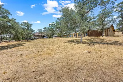 30159 Horseshoe Dr, Coarsegold, CA 93614 - Photo 45
