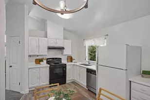 17415 Locust Dr, Los Gatos, CA 95033 - Photo 11