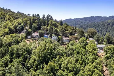 17415 Locust Dr, Los Gatos, CA 95033 - Photo 27