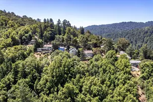 17415 Locust Dr, Los Gatos, CA 95033 - Photo 27