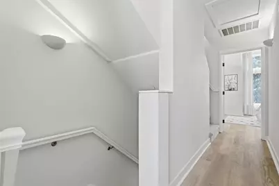 111 Cahill Park Dr, San Jose, CA 95126 - Photo 13