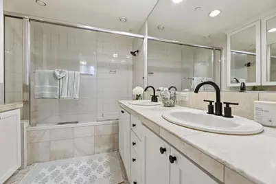 111 Cahill Park Dr, San Jose, CA 95126 - Photo 17