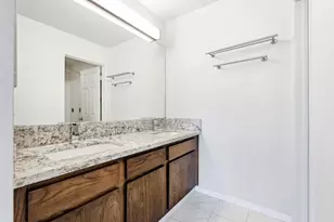 322 Hanover Ave 511, Oakland, CA 94606 - Photo 23
