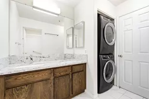 322 Hanover Ave 511, Oakland, CA 94606 - Photo 21