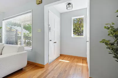 570 Kenwood Dr, Menlo Park, CA 94025 - Photo 11