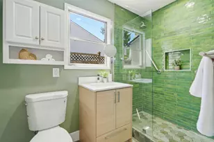 570 Kenwood Dr, Menlo Park, CA 94025 - Photo 23