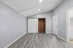353 Millpond Dr 353, San Jose, CA 95125 - Photo 27