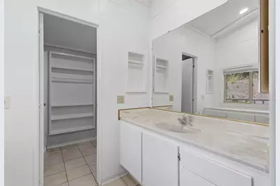353 Millpond Dr 353, San Jose, CA 95125 - Photo 5