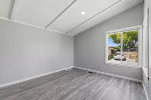 353 Millpond Dr 353, San Jose, CA 95125 - Photo 23
