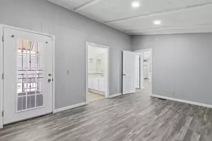 353 Millpond Dr 353, San Jose, CA 95125 - Photo 3