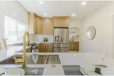 735 Locust St, San Jose, CA 95110 - Photo 11