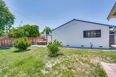 3445 Kenyon Dr, Santa Clara, CA 95051 - Photo 37