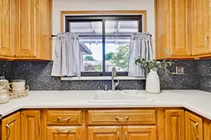 3445 Kenyon Dr, Santa Clara, CA 95051 - Photo 9
