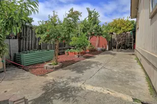 704 Garner Ave 30, Salinas, CA 93905 - Photo 13