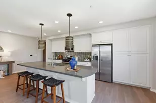 1057 Foxglove Pl 203, San Jose, CA 95131 - Photo 13