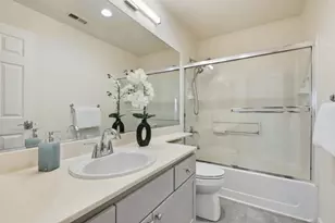 123 Positano Cir, Redwood City, CA 94065 - Photo 17