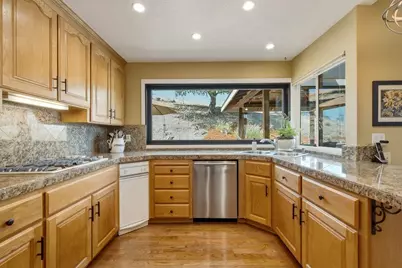 17795 Holiday Dr, Morgan Hill, CA 95037 - Photo 11