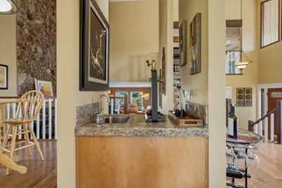 17795 Holiday Dr, Morgan Hill, CA 95037 - Photo 13