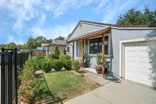 3713 18th Ave, Sacramento, CA 95820 - Photo 3