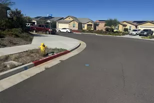 3135 STARGAZER St, Hemet, CA 92543 - Photo 3