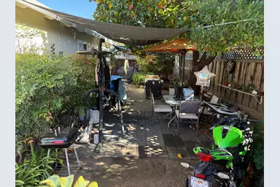 1815 Woodland Ave, East Palo Alto, CA 94303 - Photo 5