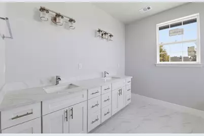 23370 Mayar Ct, Hayward, CA 94541 - Photo 37