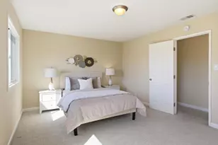 1753 Alameda de las Pulgas, San Carlos, CA 94070 - Photo 19
