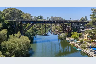 525 Riverview Dr, Capitola, CA 95010 - Photo 37