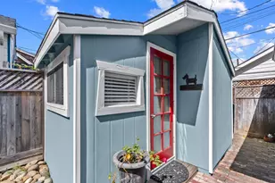 620 Sunset Dr, Capitola, CA 95010 - Photo 17