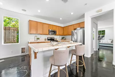 21 La Jolla St, Watsonville, CA 95076 - Photo 5