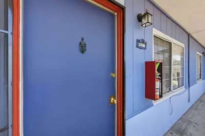 3050 Davis St, Oakland, CA 94601 - Photo 7