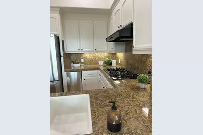 6147 Country Club Pkwy, San Jose, CA 95138 - Photo 9