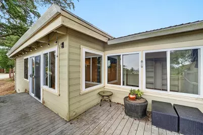304 Stuart Ave, Pacific Grove, CA 93950 - Photo 31