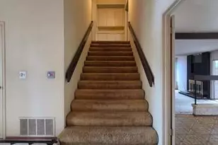 2255 Elkhorn Ct, San Jose, CA 95125 - Photo 13