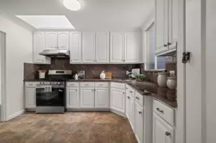 2270 27th Ave, San Francisco, CA 94116 - Photo 5