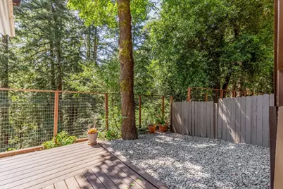 21590 Madrone Dr, Los Gatos, CA 95033 - Photo 23