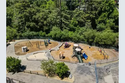21590 Madrone Dr, Los Gatos, CA 95033 - Photo 31