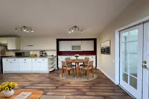 10534 Sterling Blvd, Cupertino, CA 95014 - Photo 15