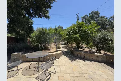 10534 Sterling Blvd, Cupertino, CA 95014 - Photo 19